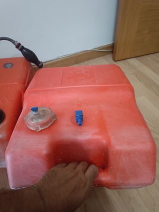 2 Depósitos Combustible Barco 30L