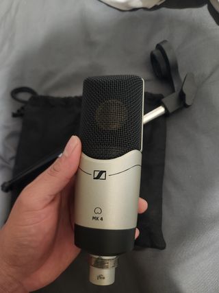 Micrófono Sennheiser MK4 - Estudio