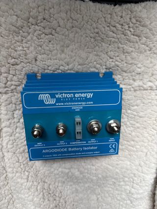 isolador victron para segunda batería 
