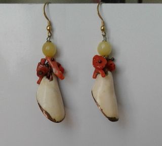 Orecchini conchiglia corallo
