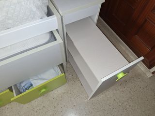 Cama juvenil con cajones - verde con zapatero.