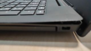 Ordenador portátil Lenovo mod. V130 V15