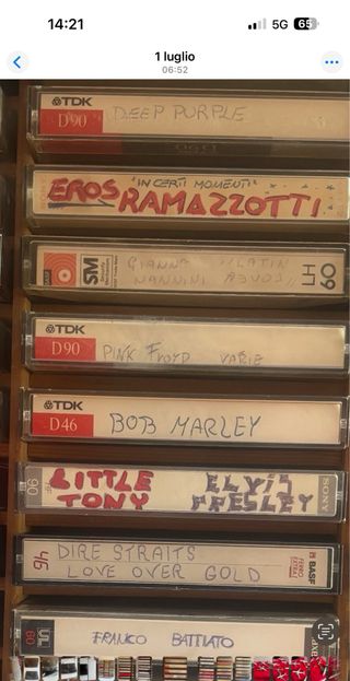 Cassette musicali vintage (48)