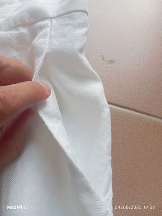 Falda plisada blanca Armani Collezioni 