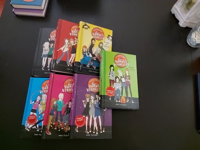 El club de les vambes vermelles 7 primers títols