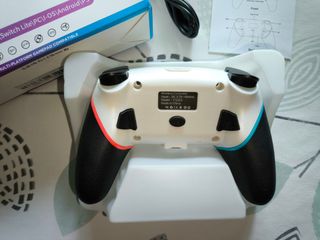Controller wireless per Nintendo Switch sigillato