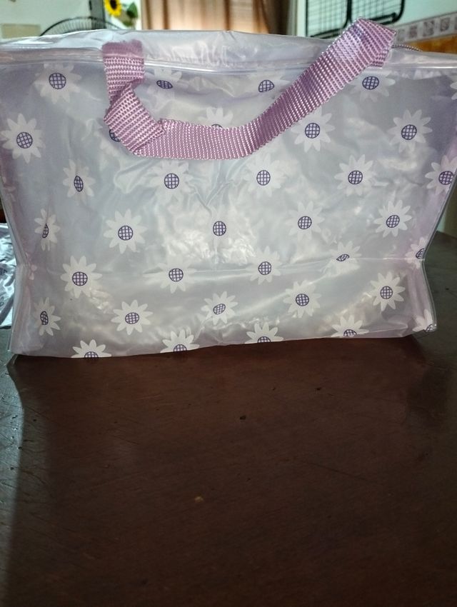 Neceser translúcido - flores