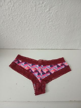Braguitas Victoria's Secret rojas