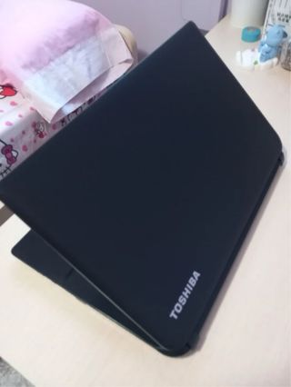 Portátil Toshiba Satellite C40 - Negro