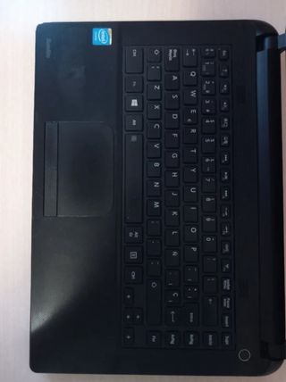 Portátil Toshiba Satellite C40 - Negro