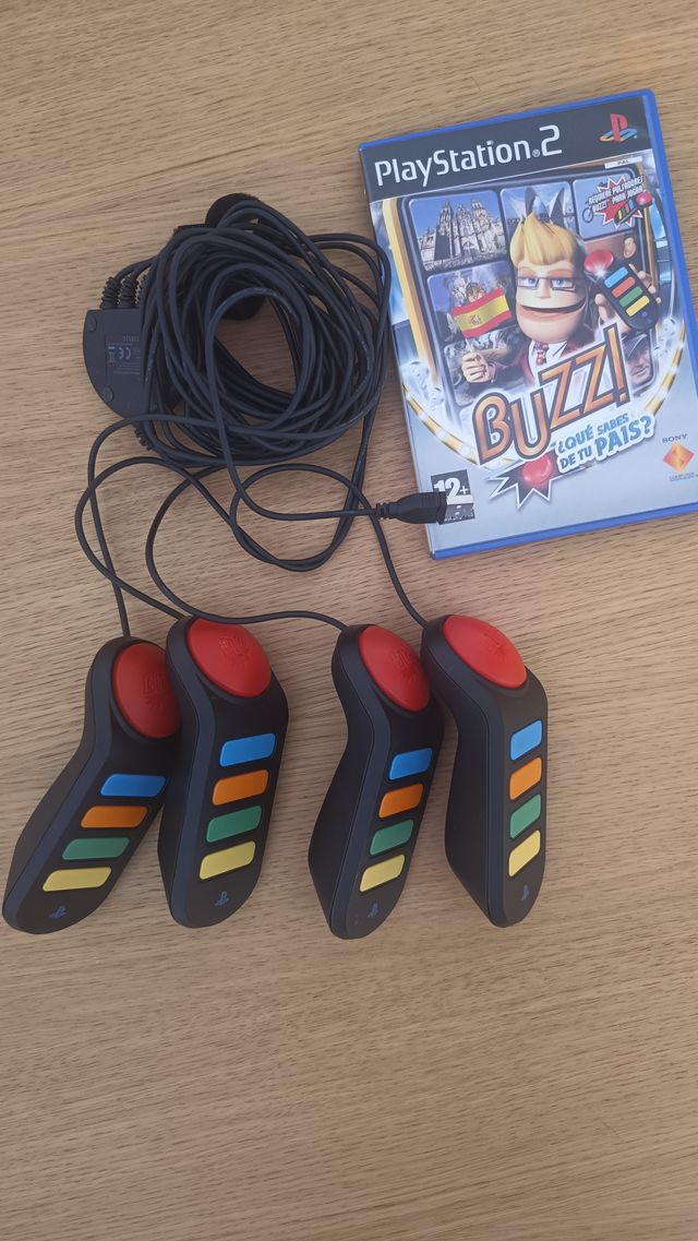 Buzz (PS2) + 4 mandos