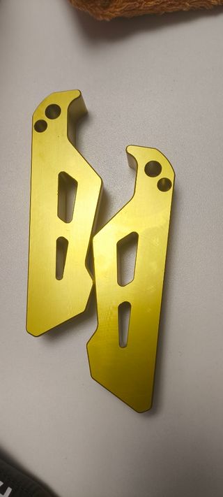 Reposapiés Yamaha TMAX: Par de estriberas