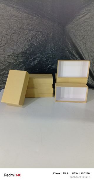 39 scatole di cartone beige - 15€