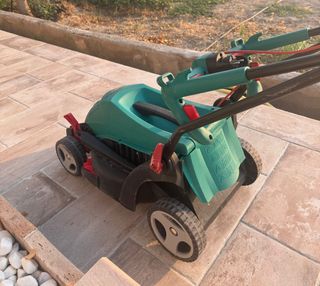 Cortacésped Bosch ARM 34 - Eléctrico