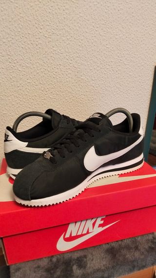 GANGA-Zapatillas Nike Cortez 
41 Negras