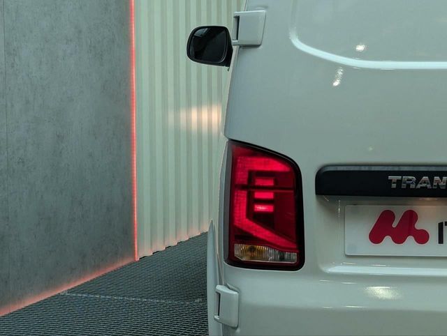 Volkswagen Transporter FURGON 2.0 TDI 150CV L1H1