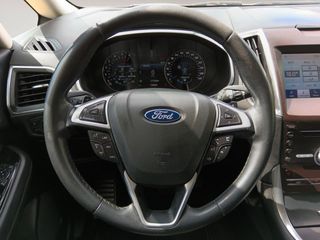 Ford S Max Titanium