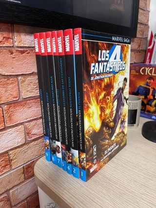 LOS 4 FANTASTICOS Jonathan hickman 