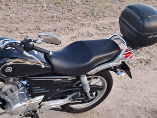 Yamaha YBR 125 Custom en buen estado Etiqueta C