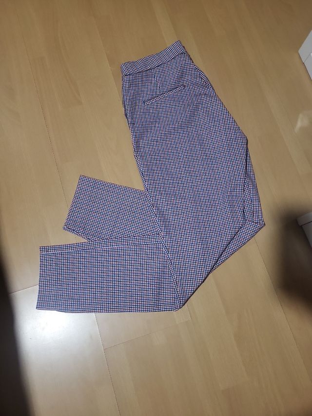 Pantalones cuadros rojos y azules -talla 38