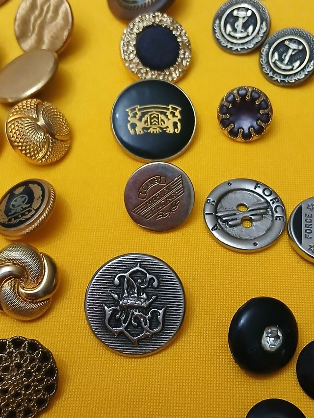 60 Bottoni Vintage Metallici