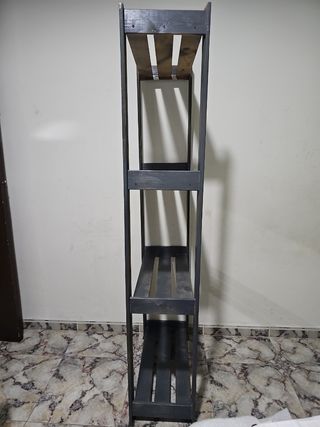 Estantería IKEA -madera azul vintage.