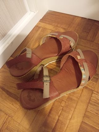 Cuñas Porronet marrones