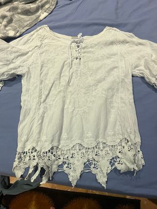 2 Camisas Mujer - Beige y Blanco