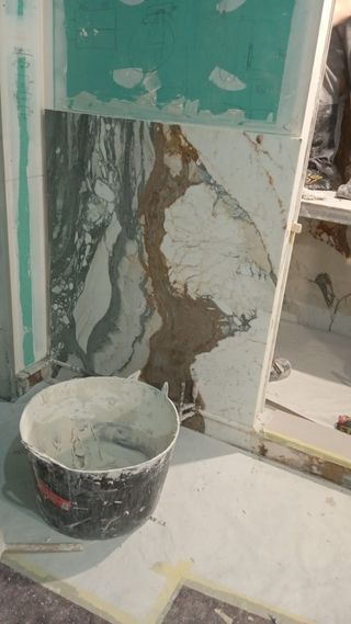 Reformas baño cocina, solados alicatados.