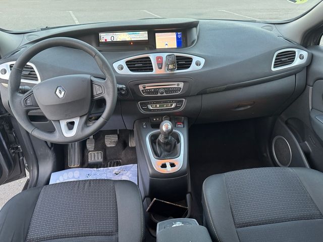Renault Scenic 2010