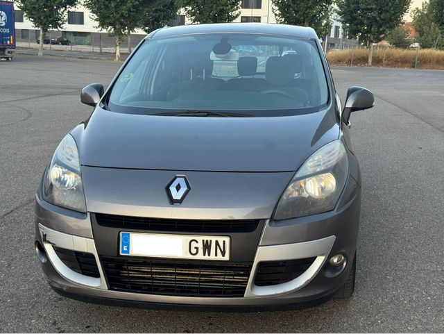 Renault Scenic 2010