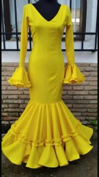 Traje Flamenca Amarillo
