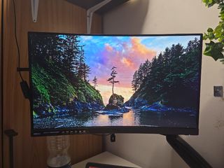 Monitor curvo MSI MAG241C 1080p 144hz