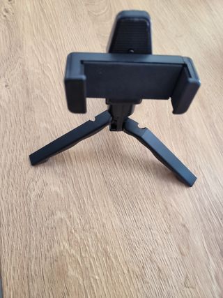 Soporte móvil trípode