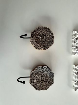 4 Colgadores Pared - Madera y Metal