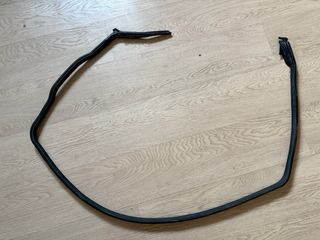 Goma puerta izq Mercedes W124 Coupe
