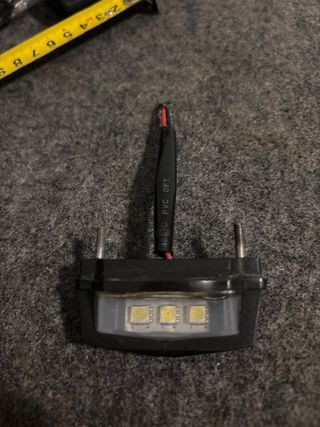 Luz matrícula Aprilia RS660 y universal