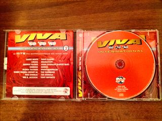 Cd musicale "Viva '60 '70 '80 International 2"