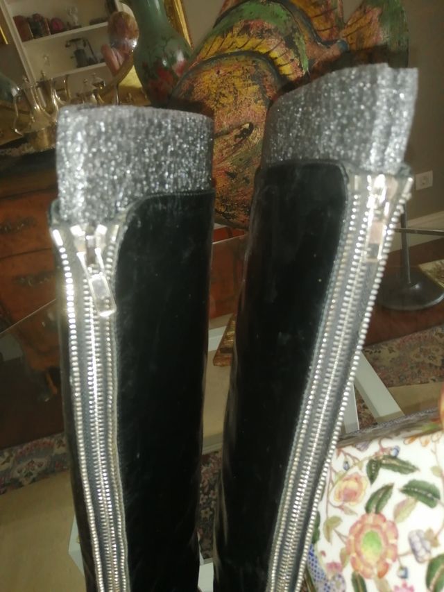 Botas altas Farrutx charol negras