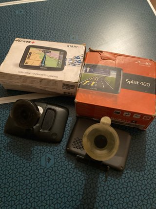 Navegadores TomTom Start 52 GPS y Mio Spirit 480