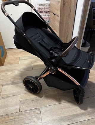 Cochecito bebé negro