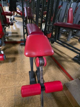 Máquina de femoral: gimnasio