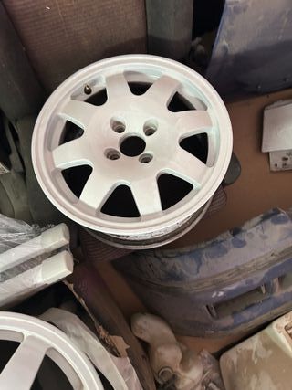 Renault Clio williams vendo todo tipo de repuestos