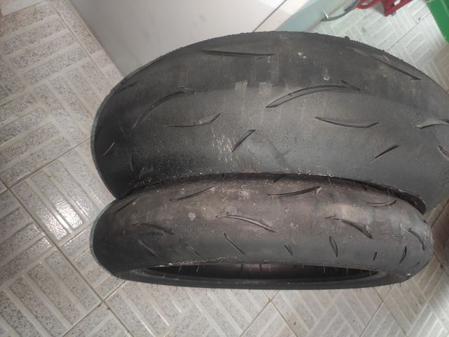 Neumáticos Dunlop GP Racer 212 