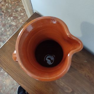 Jarrón de cerámica artesanal