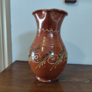 Jarrón de cerámica artesanal