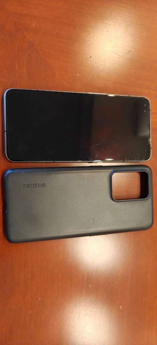 Realme GT 2 Pro - funda incluida
