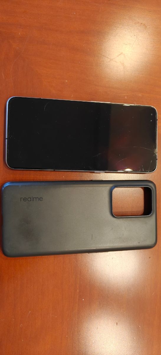 Realme GT 2 Pro - funda incluida