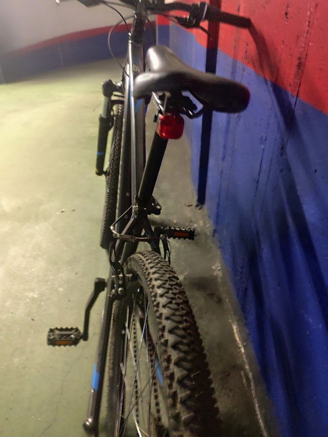 ✅ Bicicleta MTB Rockrider ST100 de aluminio