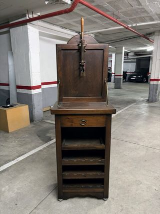 Mueble botellero con sacacorchos BOJ España vintag